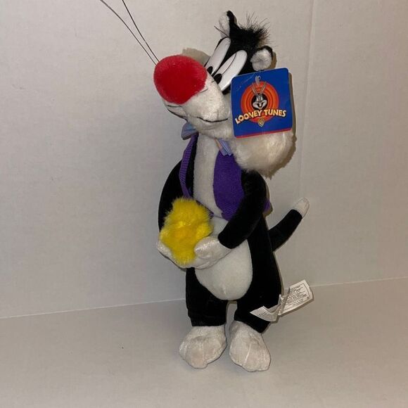 Vintage Looney Tunes 13” Slyvester the Cat Plush holding a baby chick NWT - Picture 11 of 12